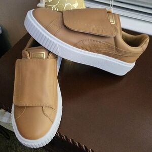 NWOT Puma Tan Sneakers with White Soles.
